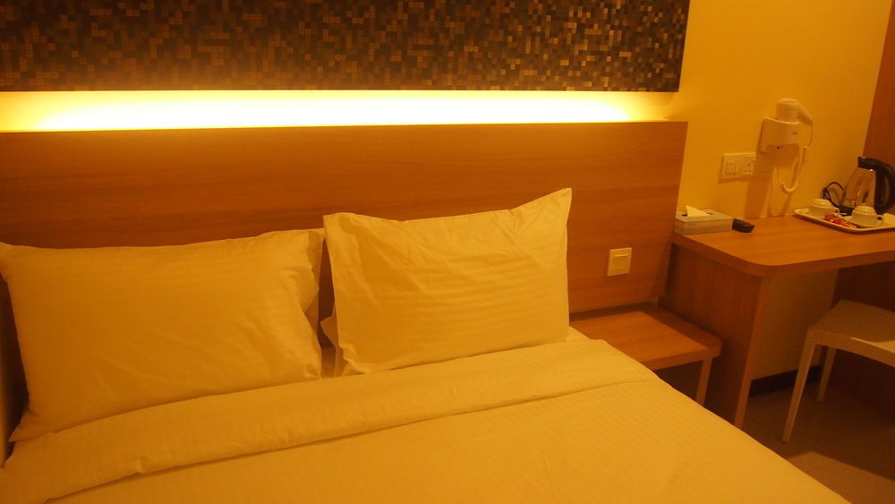 118 Hotel Macalister George Town Zewnętrze zdjęcie