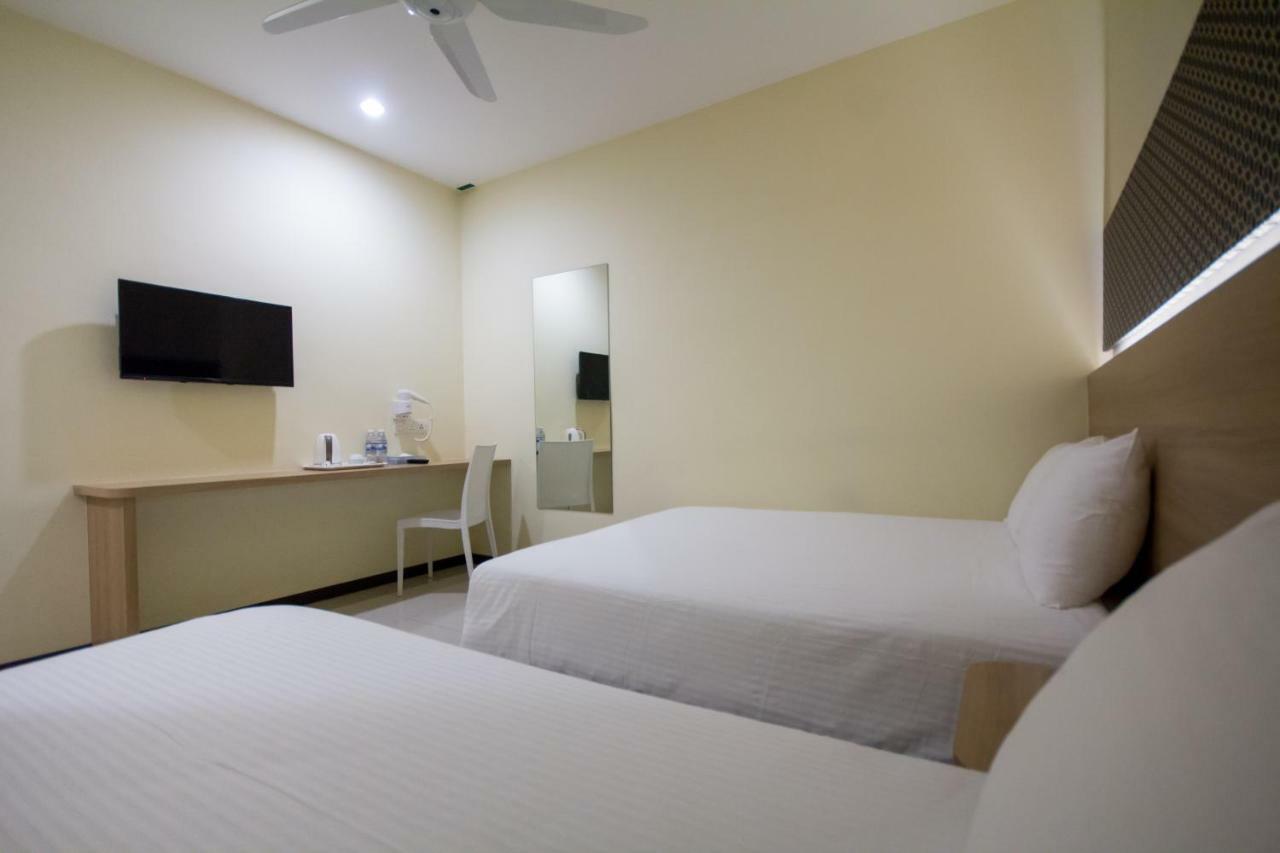 118 Hotel Macalister George Town Zewnętrze zdjęcie